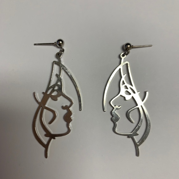 Silver earrings - Picture 2 of 5